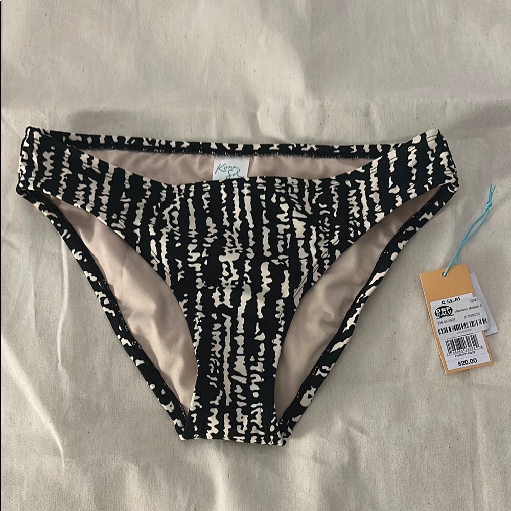 Kona Sol Black and Cream Bikini Bottom